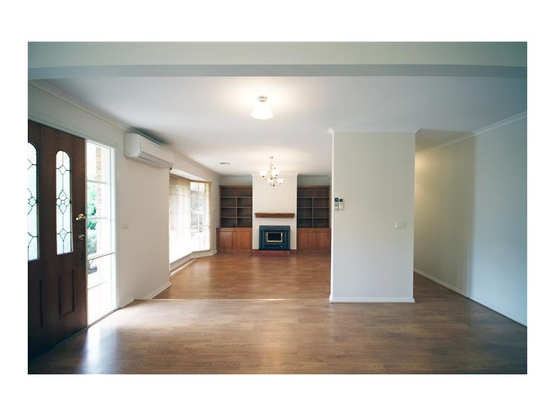 6 Chessy Park Drive, New Gisborne VIC 3438