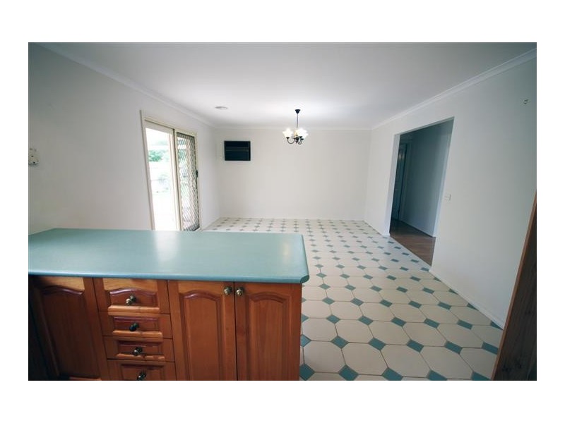 6 Chessy Park Drive, New Gisborne VIC 3438