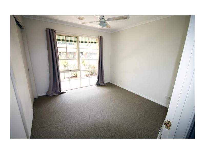 6 Chessy Park Drive, New Gisborne VIC 3438