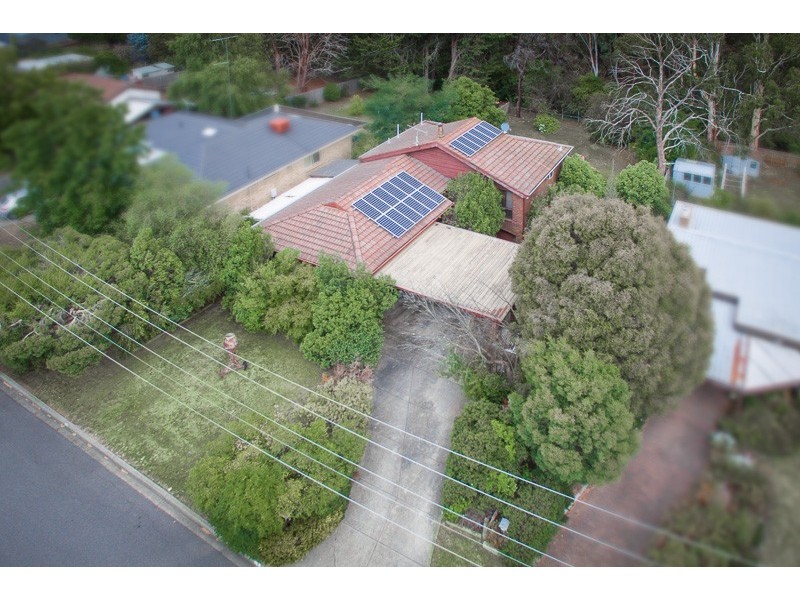 11 Oakley Court, Gisborne VIC 3437