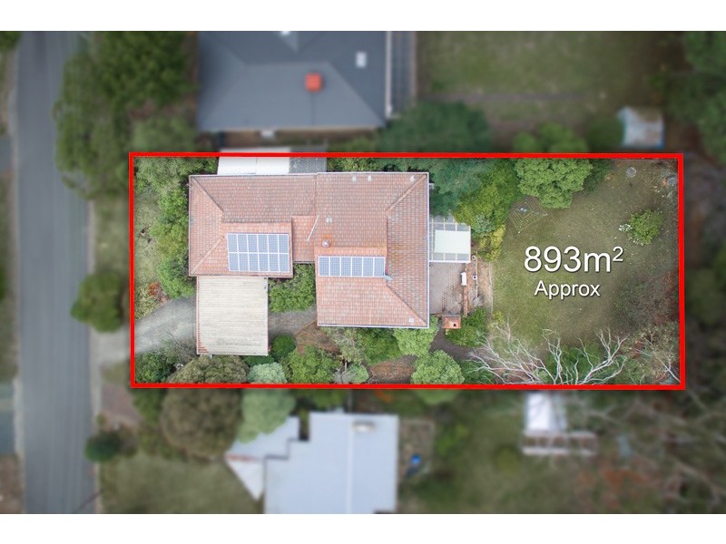 11 Oakley Court, Gisborne VIC 3437