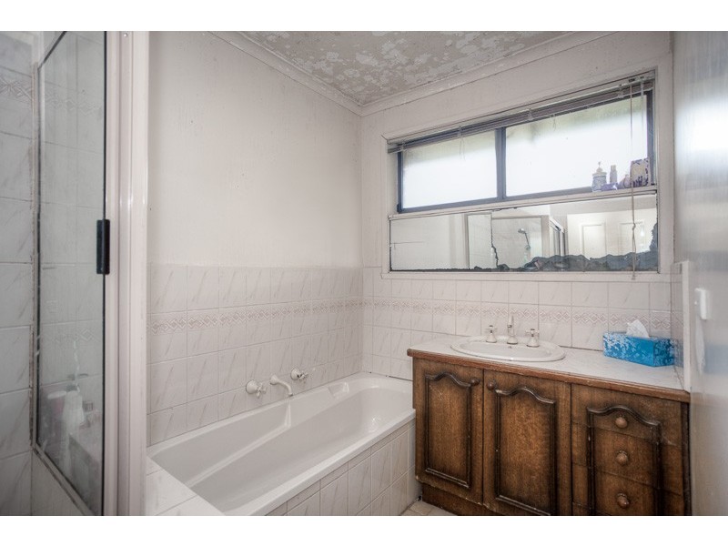 11 Oakley Court, Gisborne VIC 3437