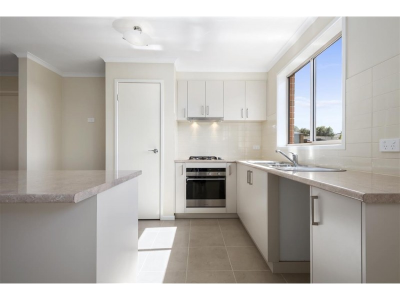 69 Warren Street, Kyneton VIC 3444
