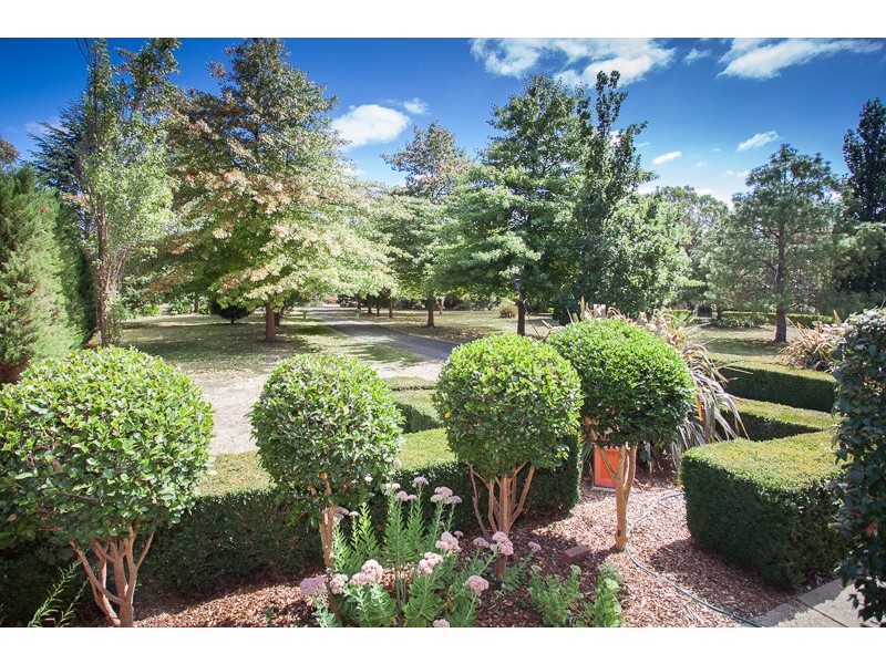 53 High View Crescent, Gisborne VIC 3437