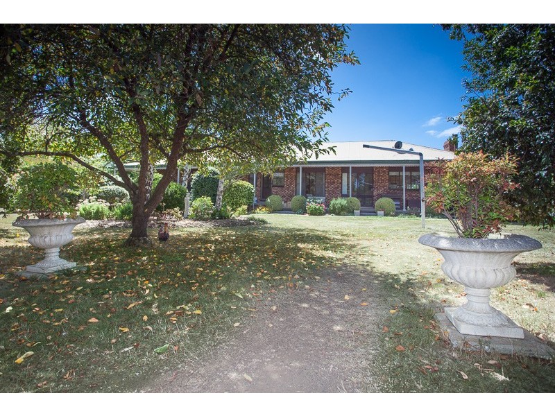 53 High View Crescent, Gisborne VIC 3437