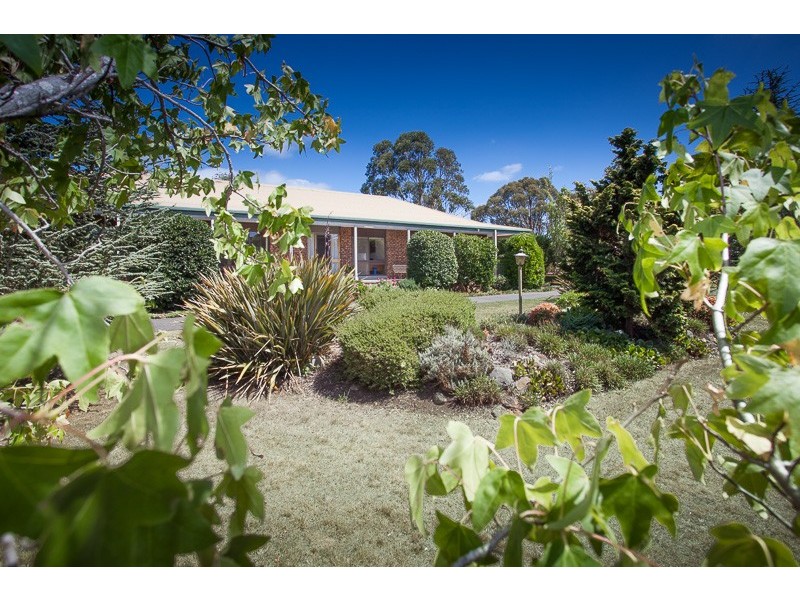 53 High View Crescent, Gisborne VIC 3437