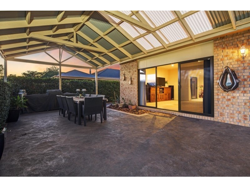 32 Jacksons Creek Way, Gisborne VIC 3437