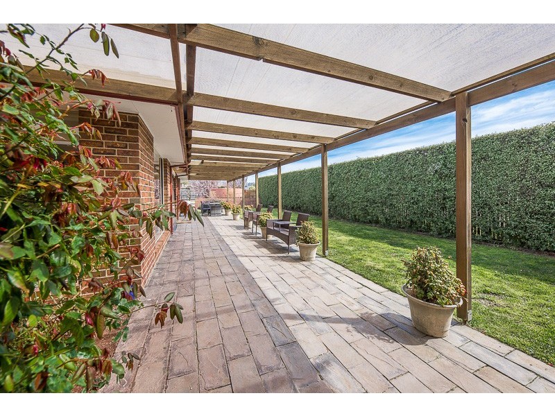 62 Chessy Park Drive, New Gisborne VIC 3438