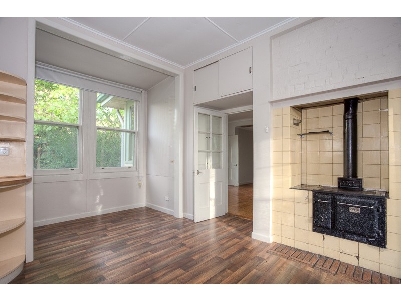152 Main Street, Romsey VIC 3434