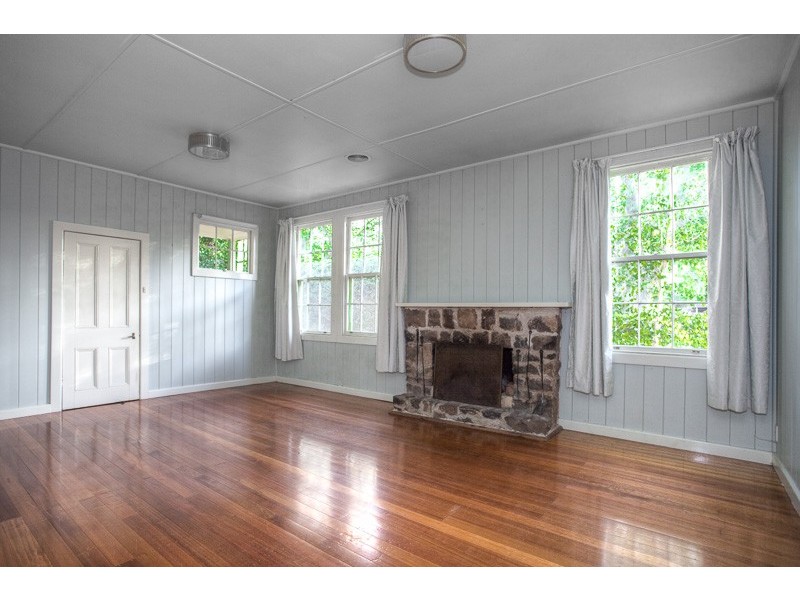 152 Main Street, Romsey VIC 3434