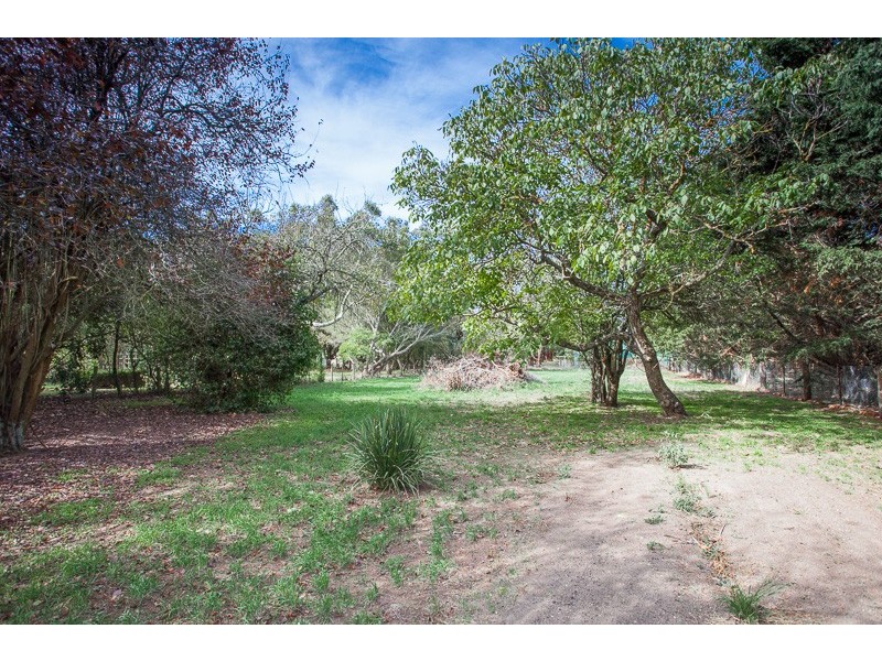 152 Main Street, Romsey VIC 3434