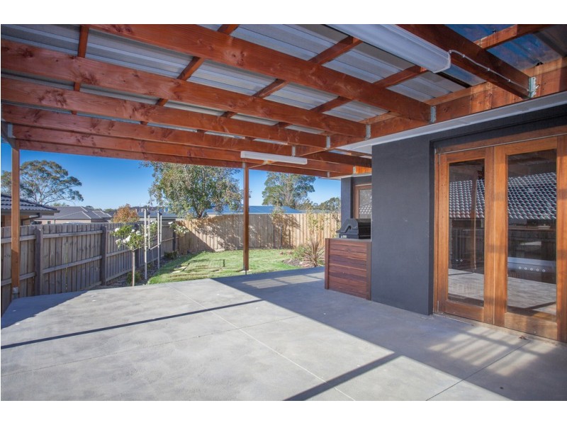 143 Aitken Street, Gisborne VIC 3437