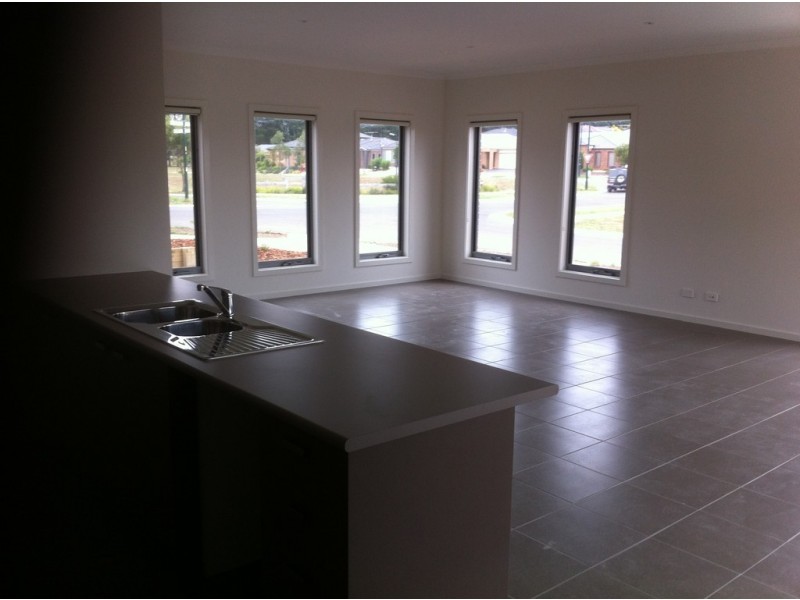 41 Ferris Street, Sunbury VIC 3429