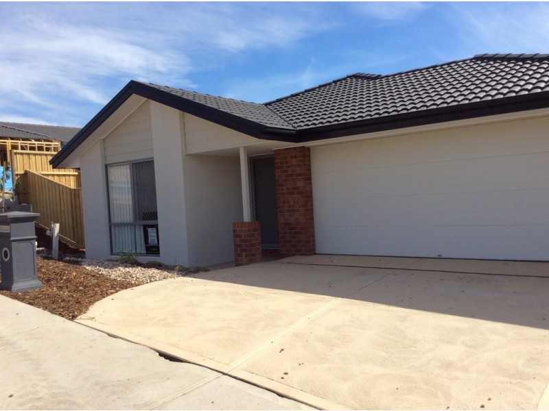 22 Leith Drive, Mernda VIC 3754