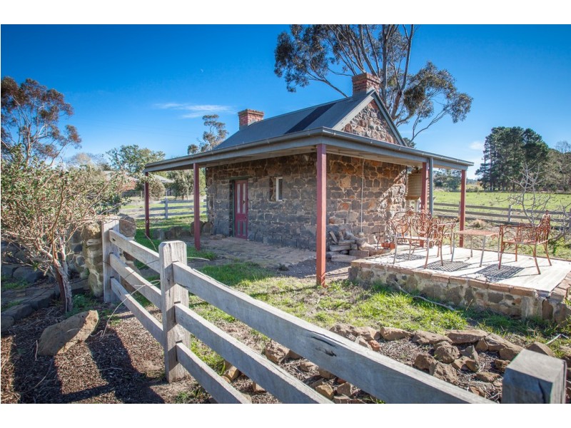 189 Blackhill Road, Gisborne South VIC 3437