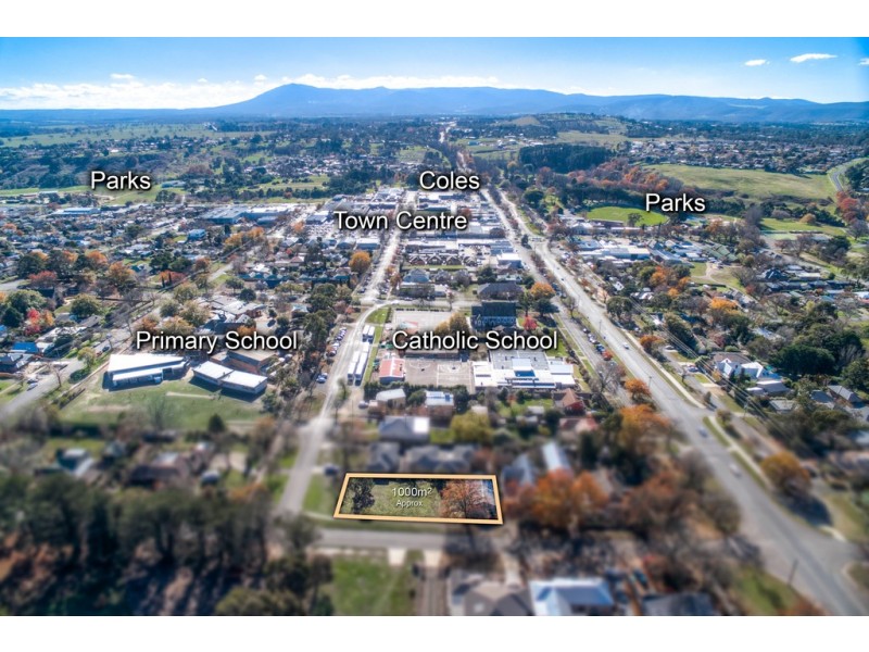 79 Brantome Street, Gisborne VIC 3437