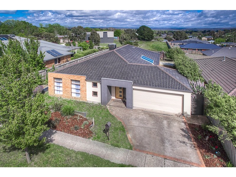 4 Coleman Court, New Gisborne VIC 3438