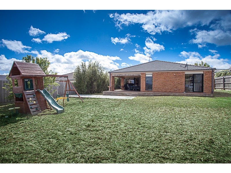 4 Coleman Court, New Gisborne VIC 3438