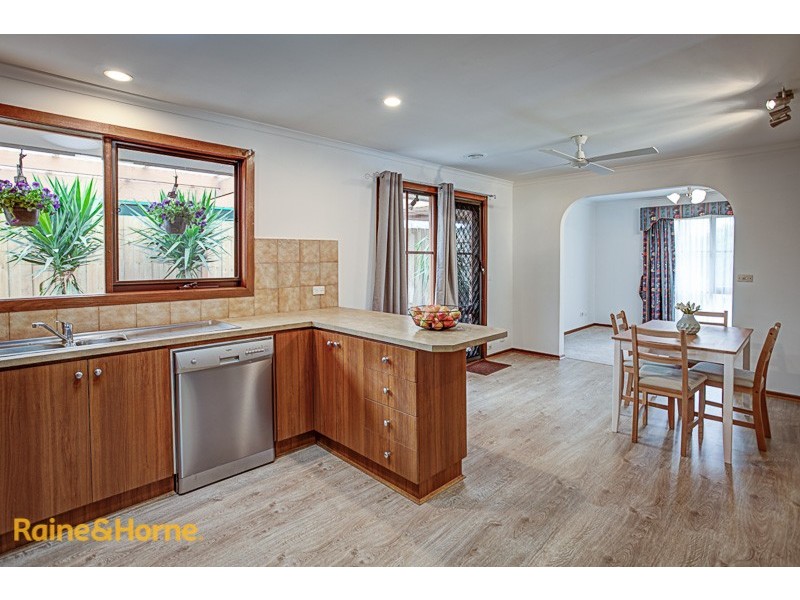 5 Fisher Court, Sunbury VIC 3429