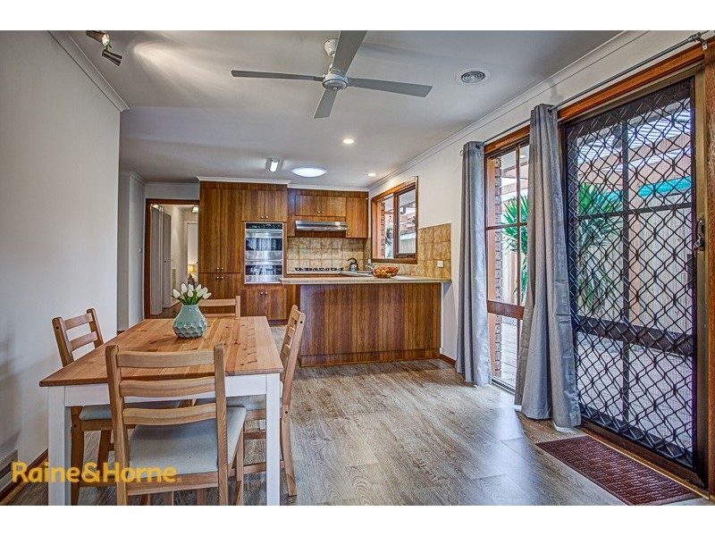 5 Fisher Court, Sunbury VIC 3429