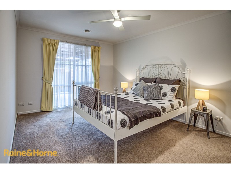 5 Fisher Court, Sunbury VIC 3429