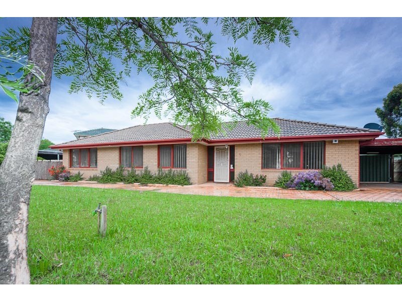 9 Gullane Drive, Sunbury VIC 3429