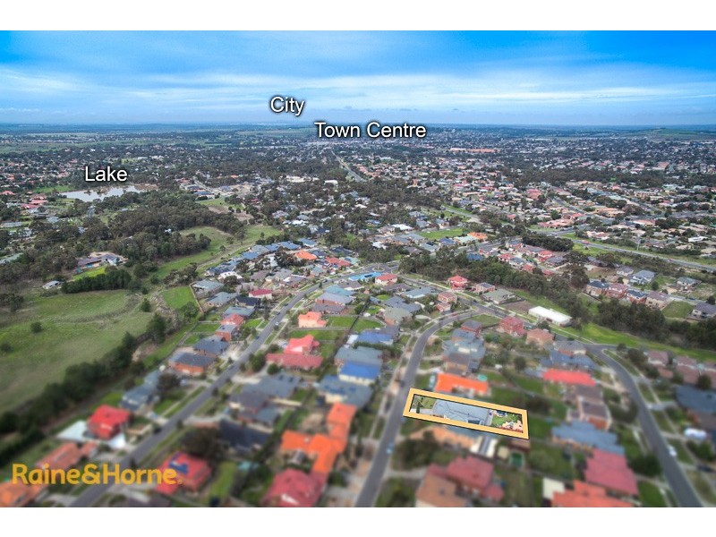 13 Possum Tail Run, Sunbury VIC 3429