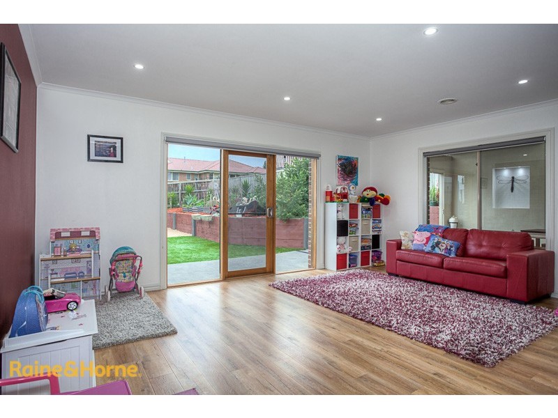 13 Possum Tail Run, Sunbury VIC 3429