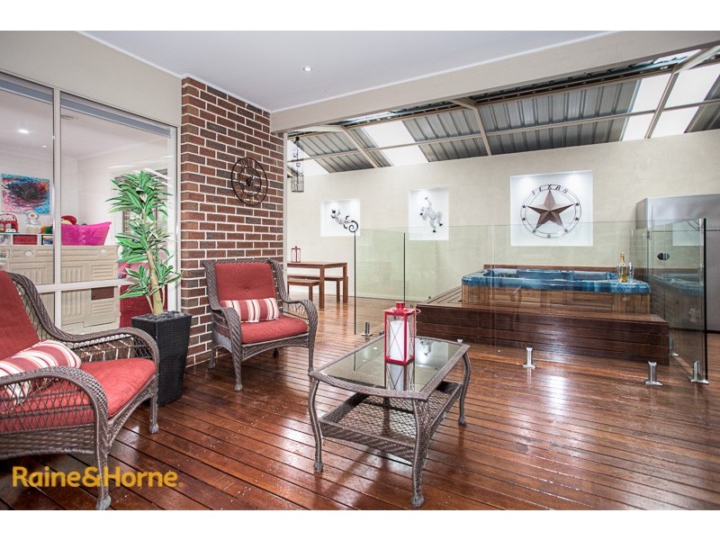 13 Possum Tail Run, Sunbury VIC 3429