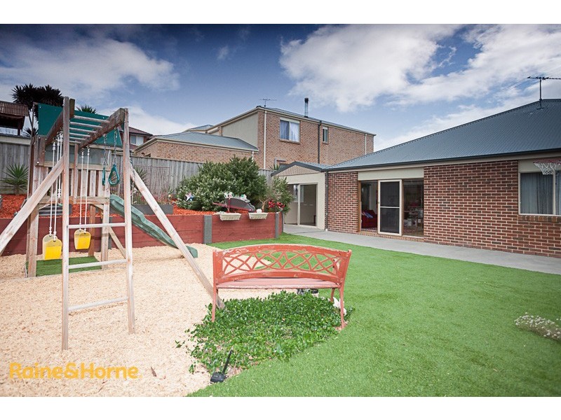 13 Possum Tail Run, Sunbury VIC 3429