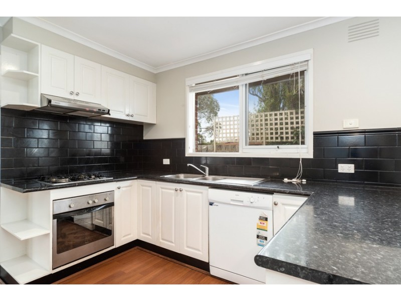 41 McEwen Drive, Sunbury VIC 3429