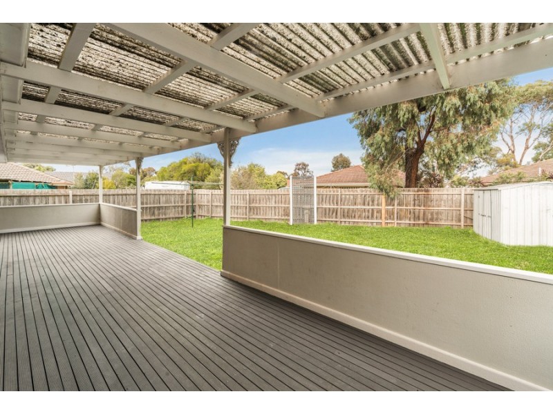 41 McEwen Drive, Sunbury VIC 3429