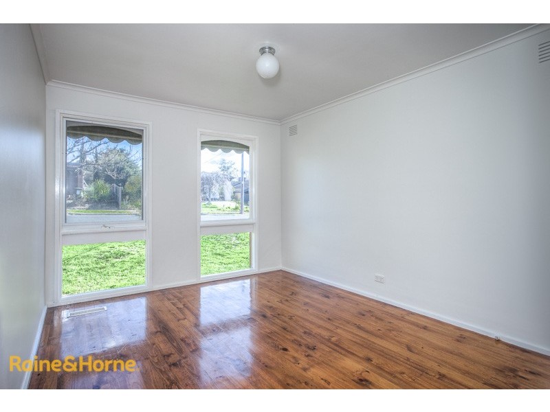 2 Perceval Street, Sunbury VIC 3429