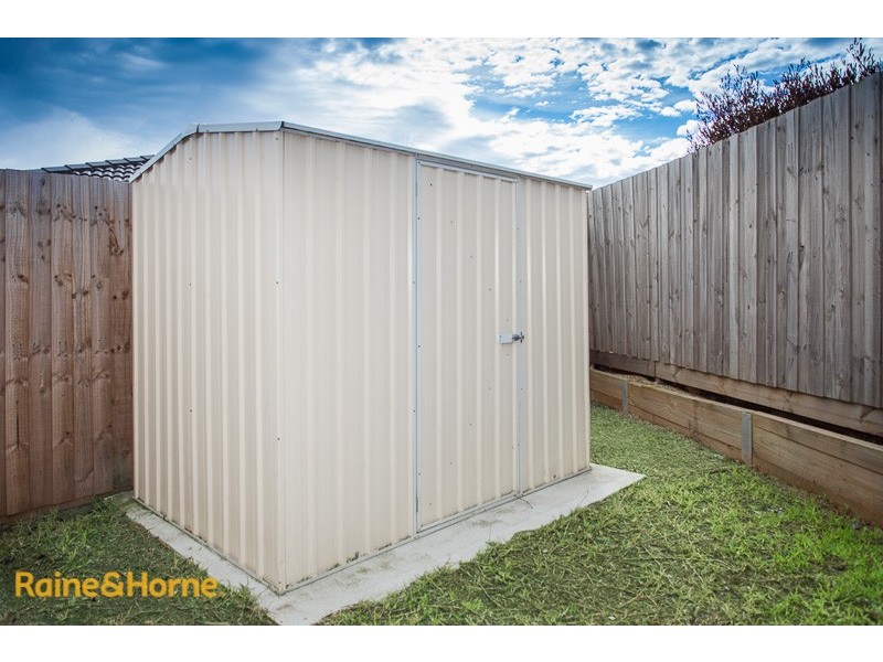 8/8 Pads Way, Sunbury VIC 3429