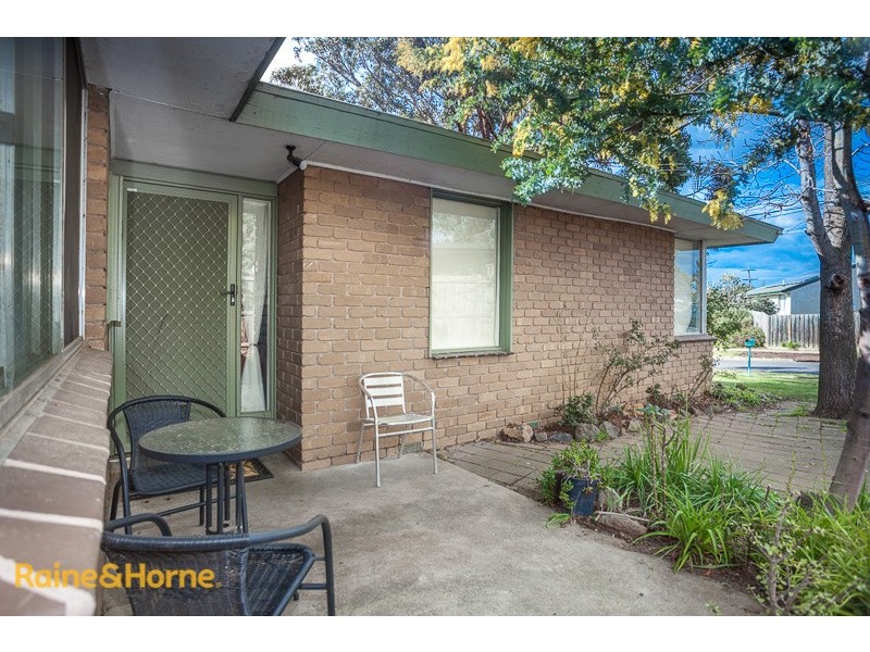 5 Hood Crescent, Sunbury VIC 3429