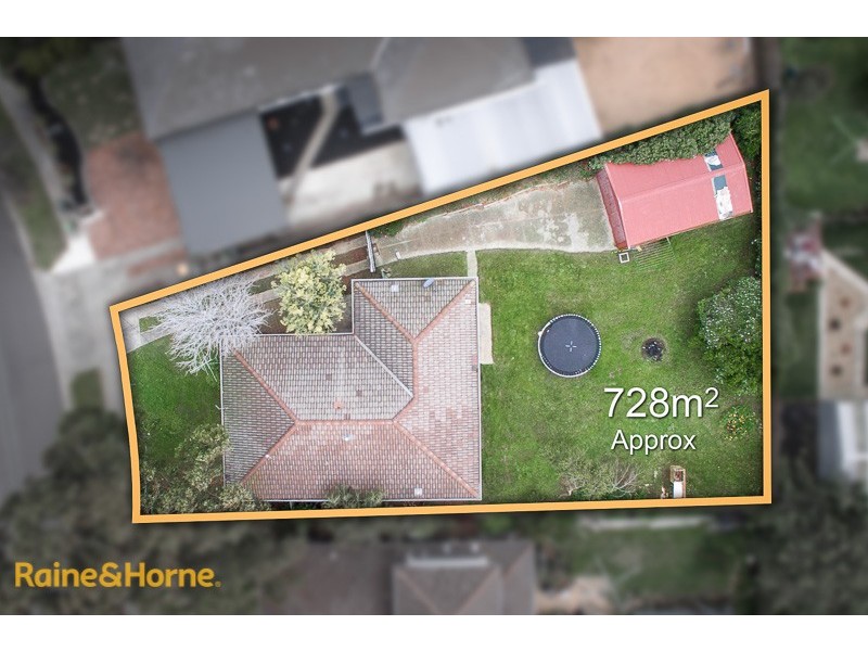 5 Hood Crescent, Sunbury VIC 3429