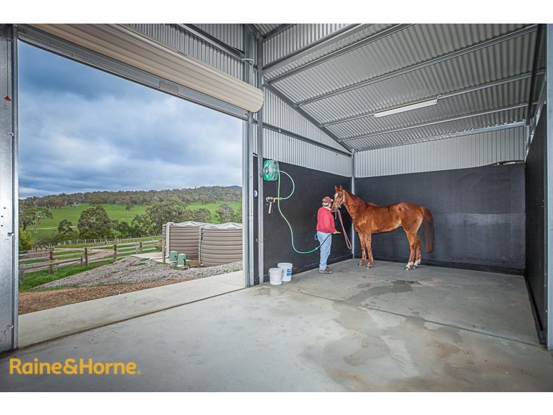 261 MT ELIZA RD, Riddells Creek VIC 3431