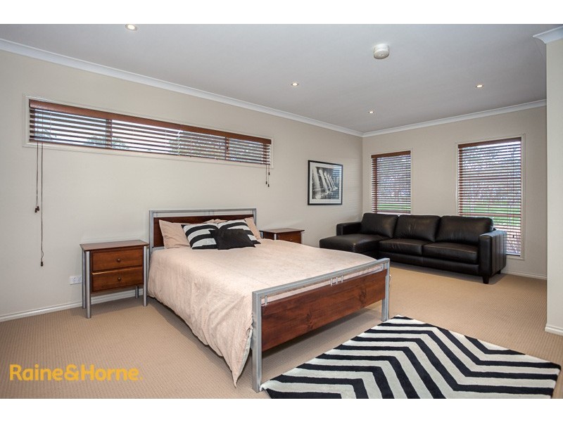 261 MT ELIZA RD, Riddells Creek VIC 3431