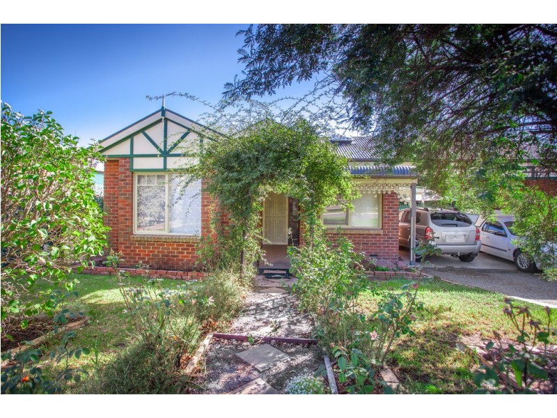 70 Gap Road, Sunbury VIC 3429