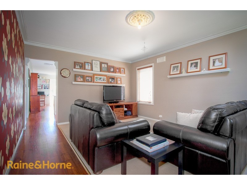 70 Gap Road, Sunbury VIC 3429