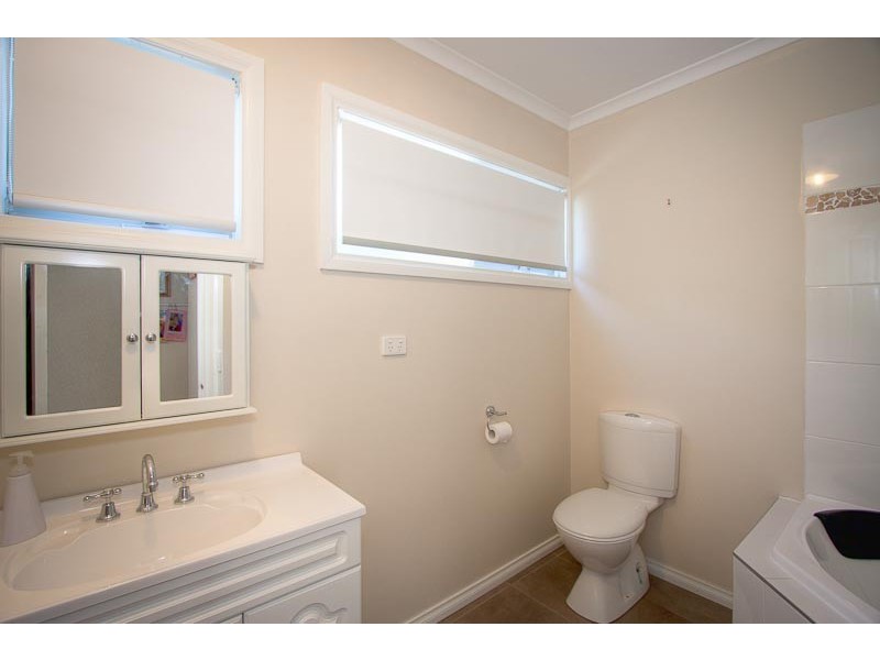 70 Gap Road, Sunbury VIC 3429