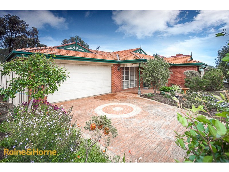 102 Yellowgum Boulevard, Sunbury VIC 3429