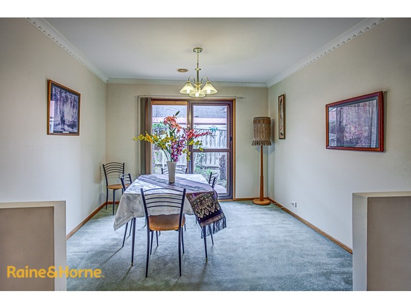 102 Yellowgum Boulevard, Sunbury VIC 3429