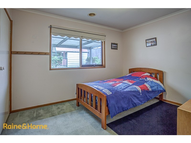 102 Yellowgum Boulevard, Sunbury VIC 3429