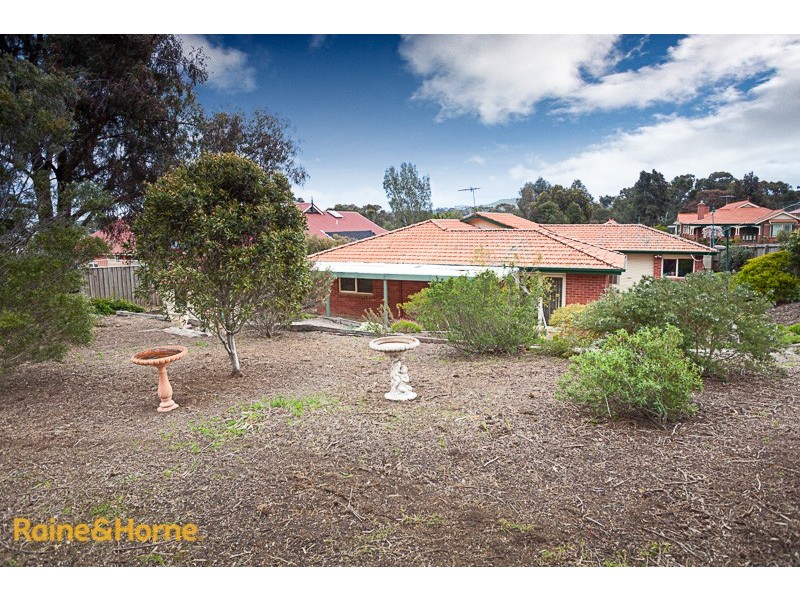 102 Yellowgum Boulevard, Sunbury VIC 3429