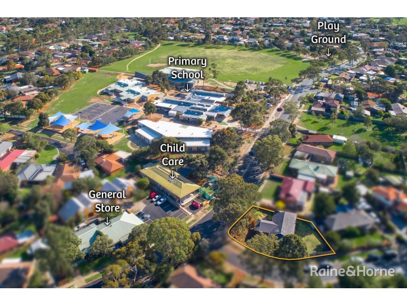6 McEwen Drive, Sunbury VIC 3429