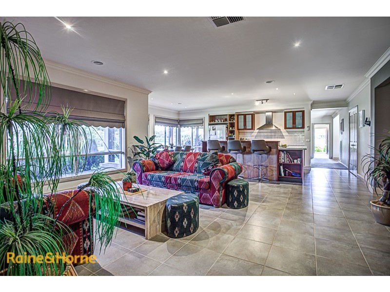 18 Whittakers Lane, Riddells Creek VIC 3431