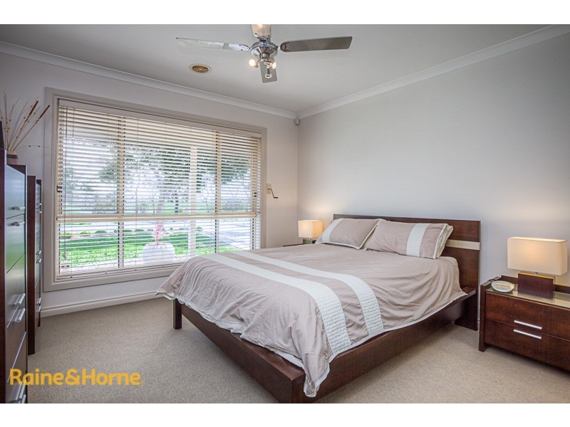 46 The Skyline, Sunbury VIC 3429