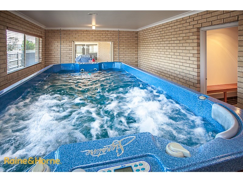 46 The Skyline, Sunbury VIC 3429