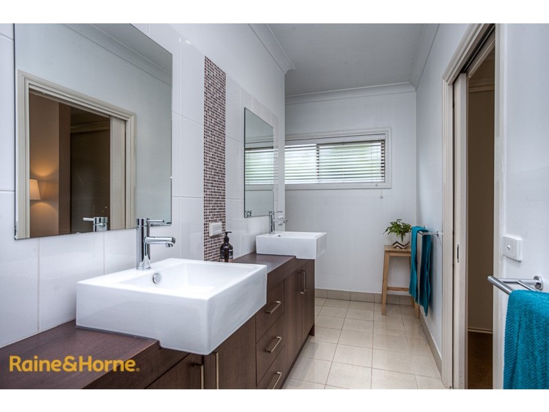 23 Liquidamber Way, Sunbury VIC 3429